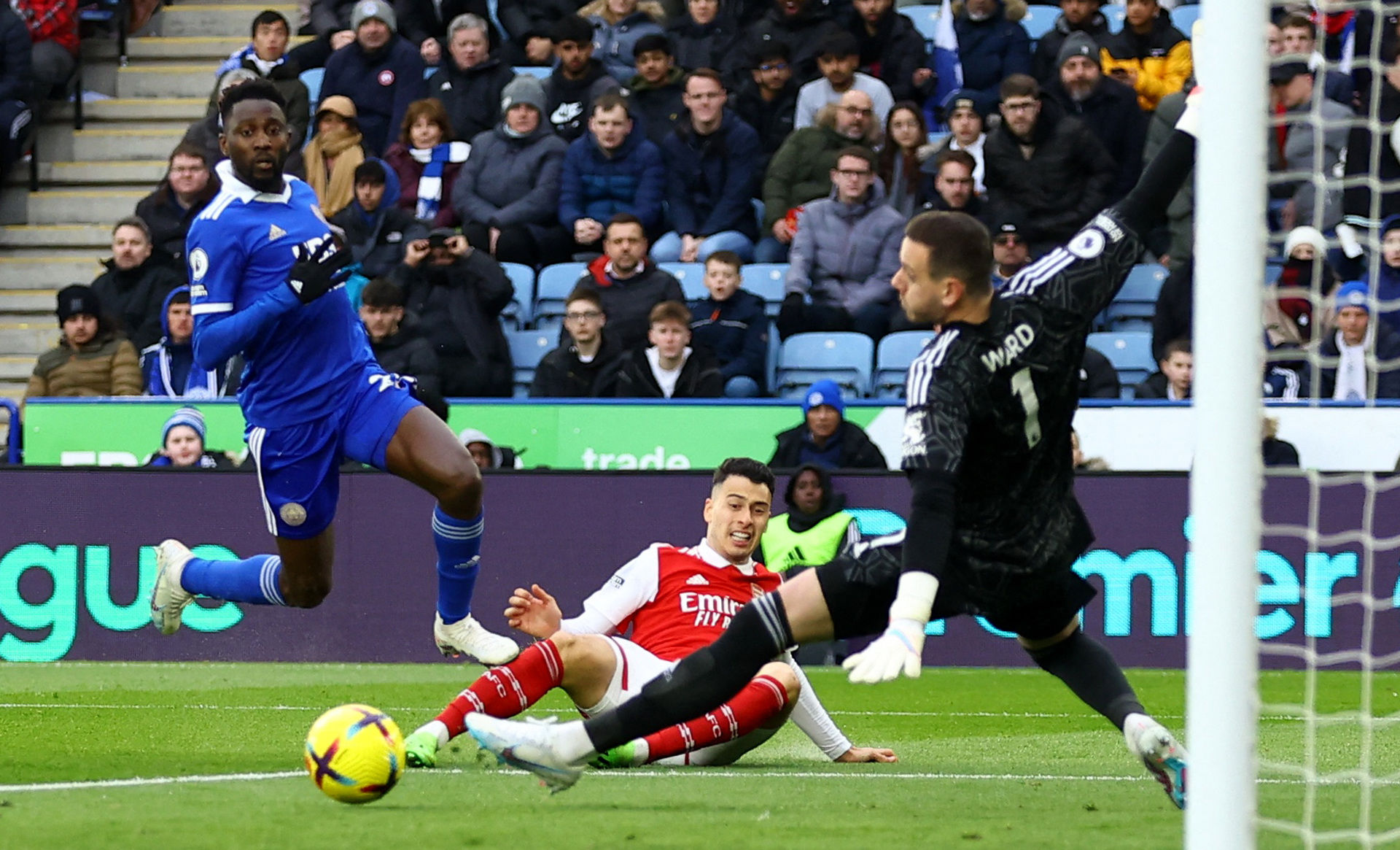 这不仅对他 这不仅对他